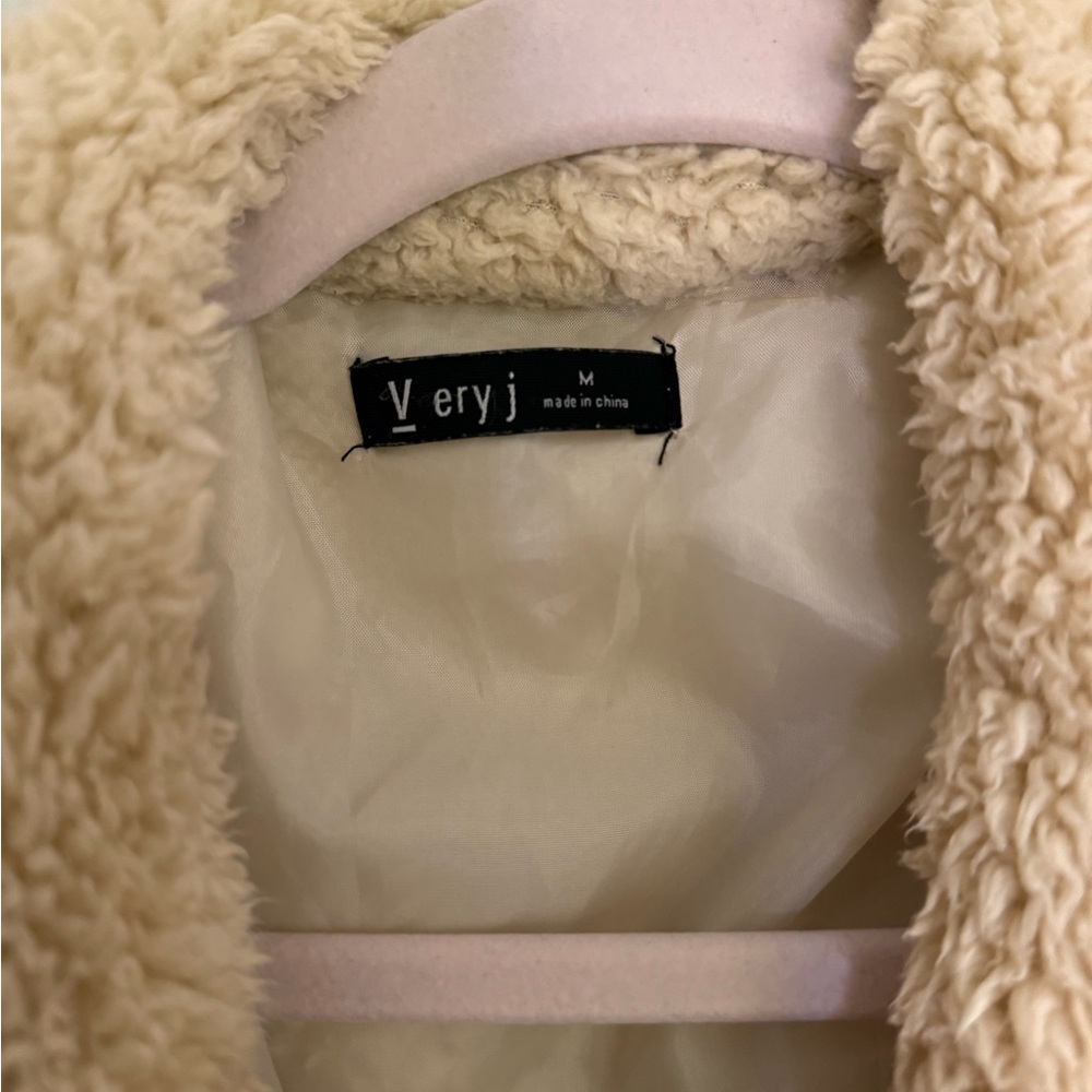 Jacket - Picture 2 of 3